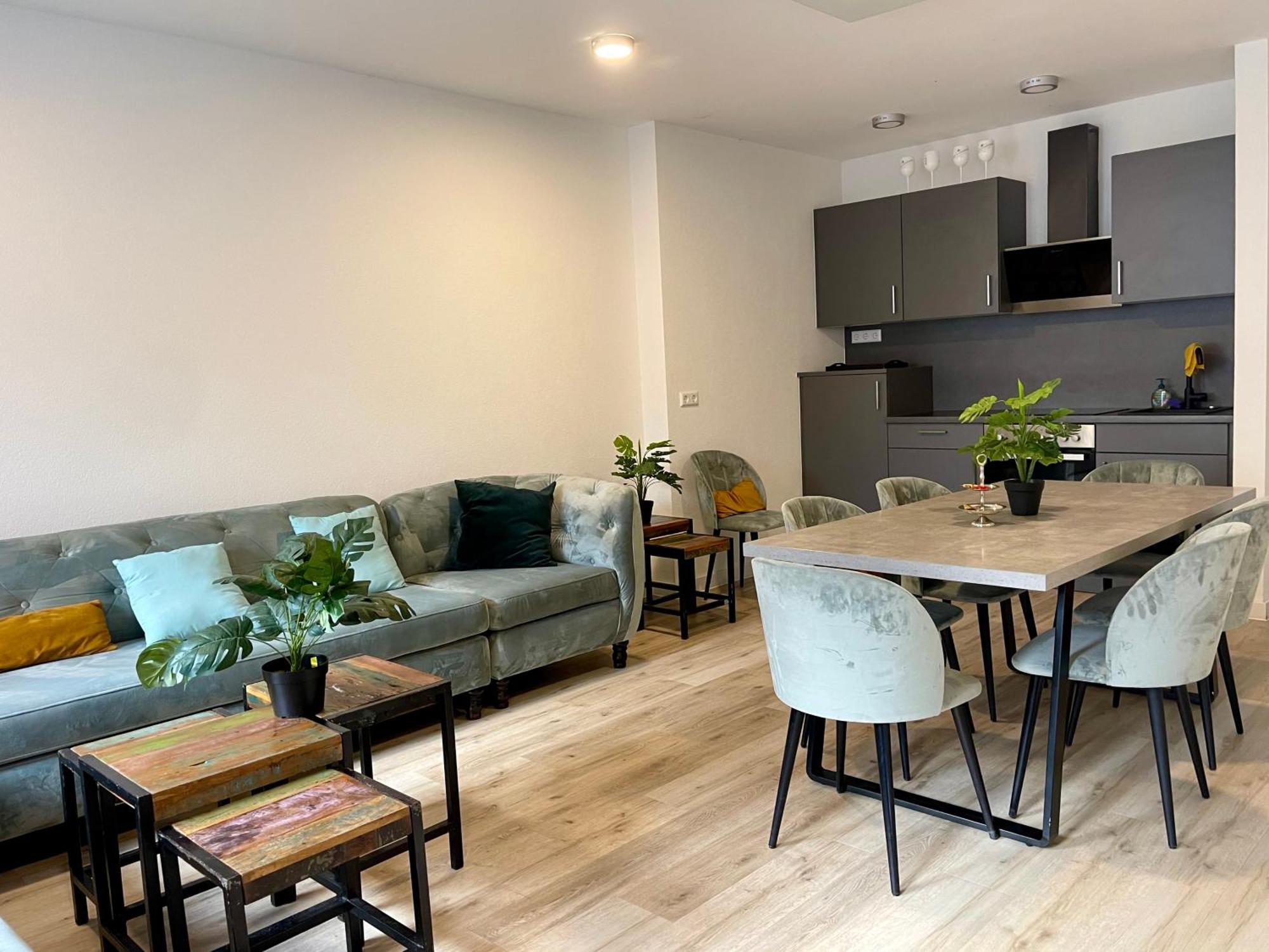Neu Goldstadt Wunderschoenes 2 Zimmer Apartament Schloessle Zentrum Pforzheim Zewnętrze zdjęcie