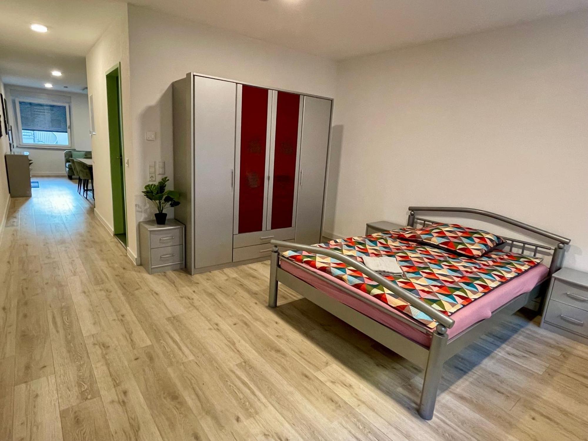 Neu Goldstadt Wunderschoenes 2 Zimmer Apartament Schloessle Zentrum Pforzheim Zewnętrze zdjęcie